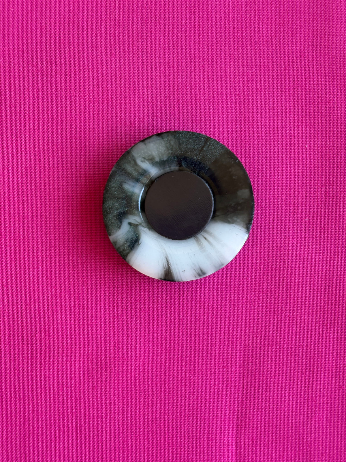 Black and White Resin Magnet