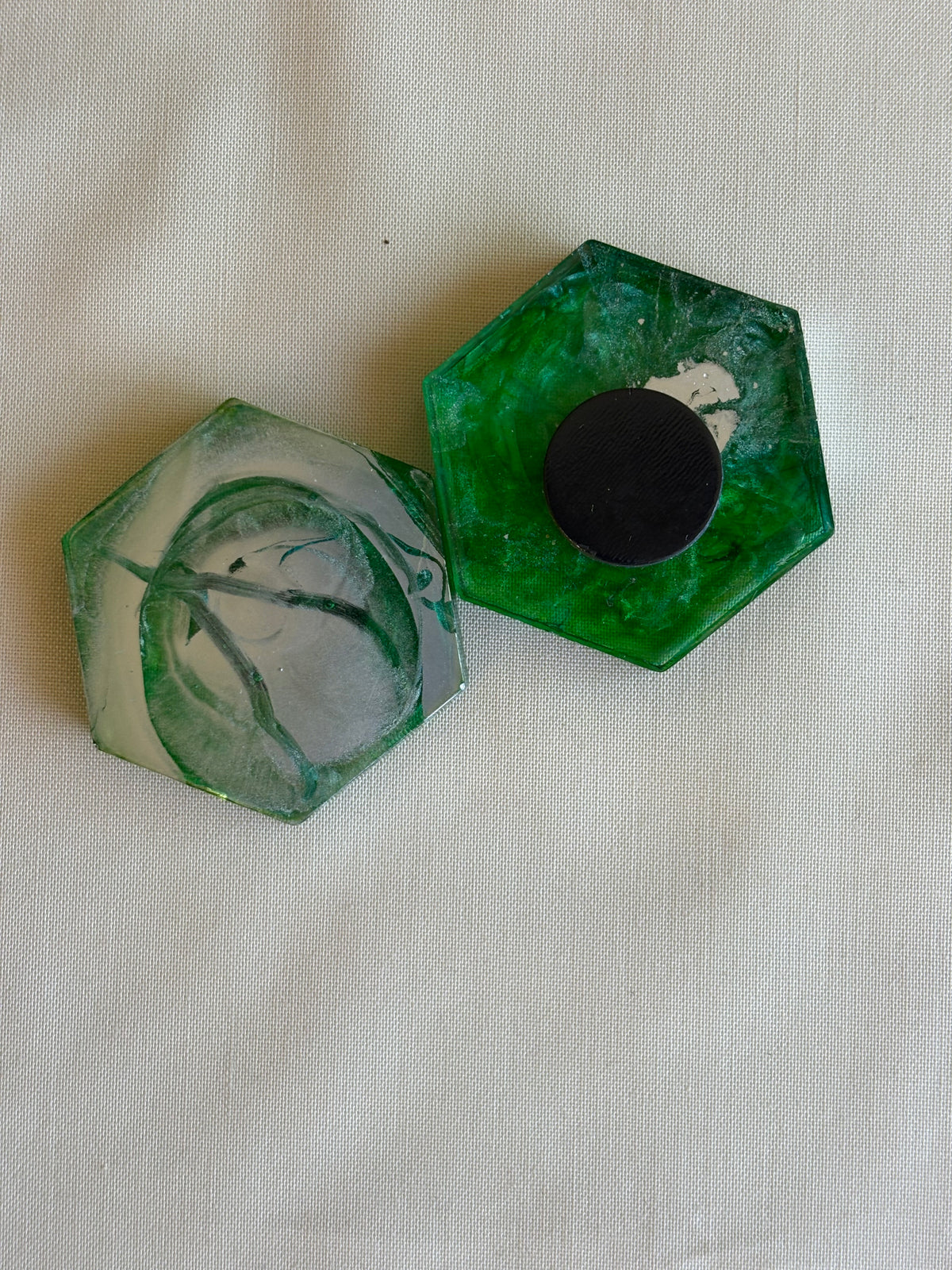 Green Universe Resin Magnet